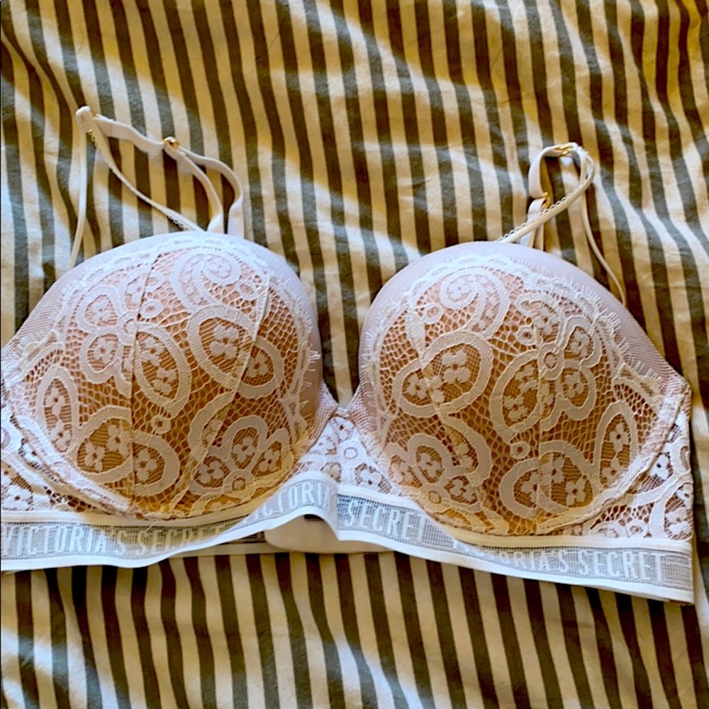 Victoria’s Secret Bra